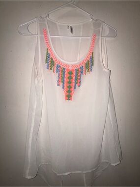 Studio Y White Sleeveless Embroidered Fringe Camisole